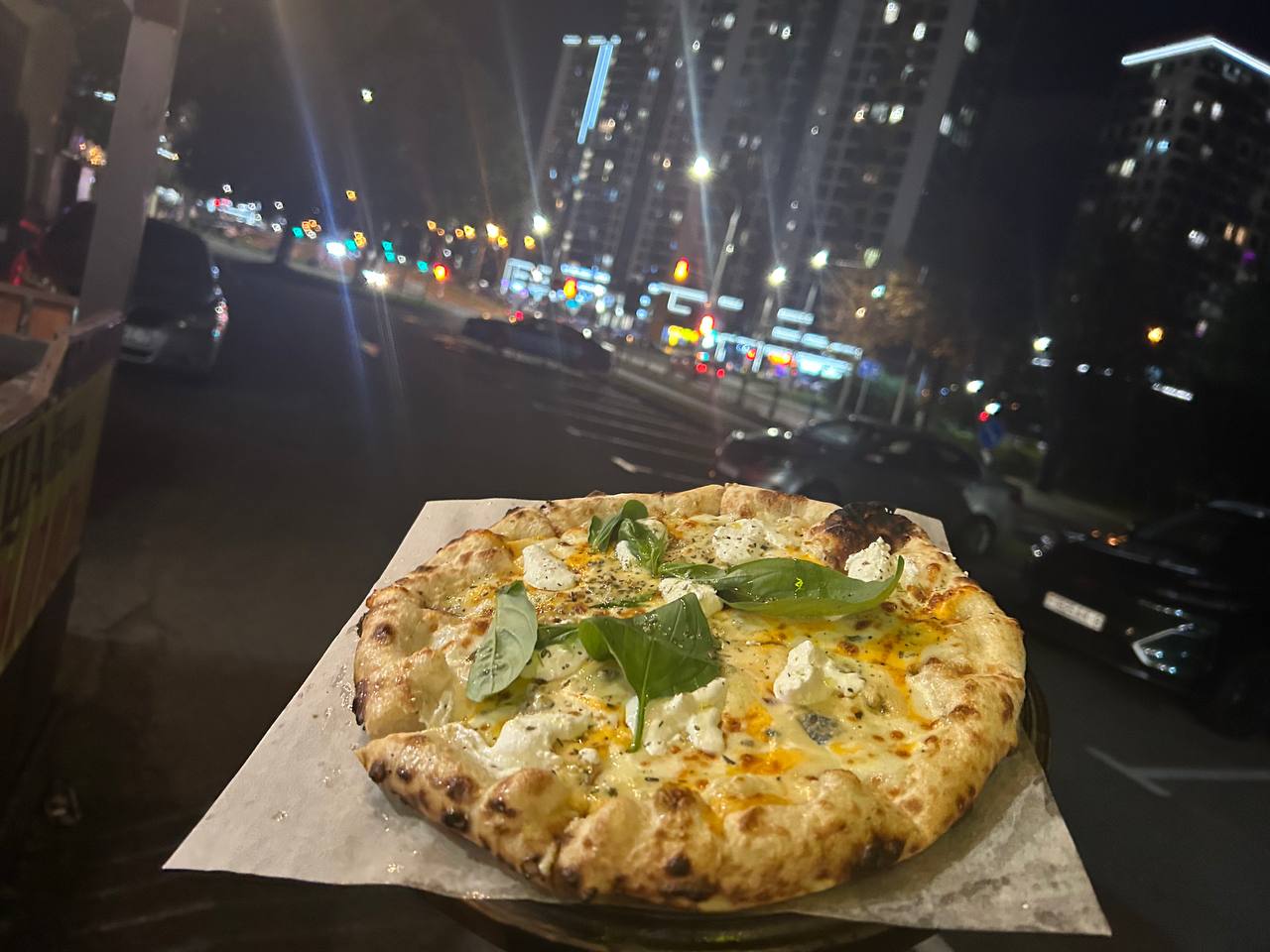 Pizza Luxe